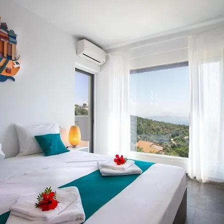 Villa Arkoudi - Enjoy Panoramic Ocean Views From A Serene Mountain Setting