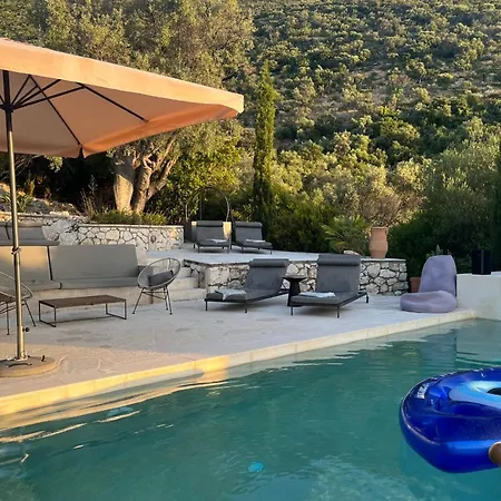 Villa Arkoudi - Enjoy Panoramic Ocean Views From A Serene Mountain Setting Szívota