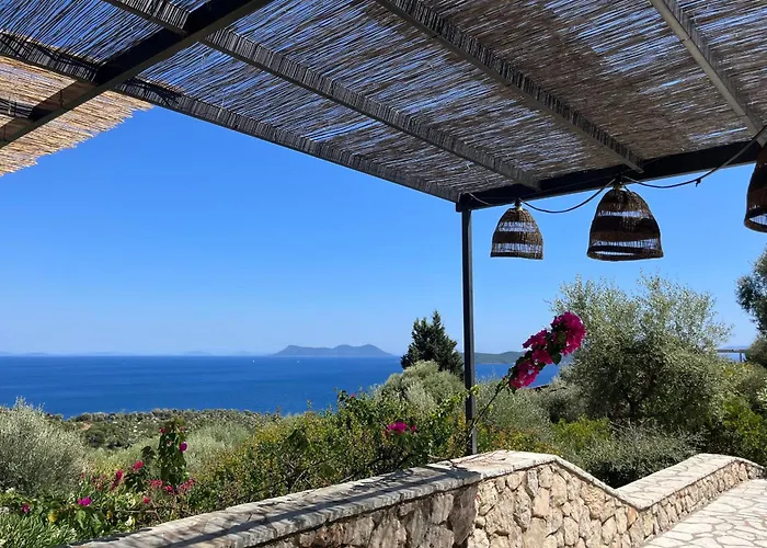 Villa Arkoudi - Enjoy Panoramic Ocean Views From A Serene Mountain Setting